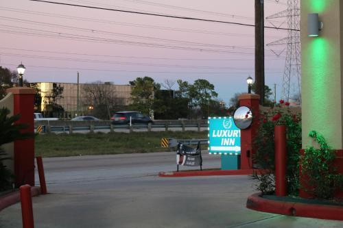 Scottish Inns & Suites Iah Airport-Beltway 8 Aldine Экстерьер фото